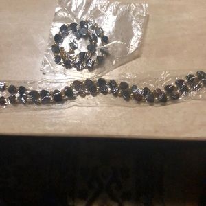 Onyx heart beaded necklace & bracelet set